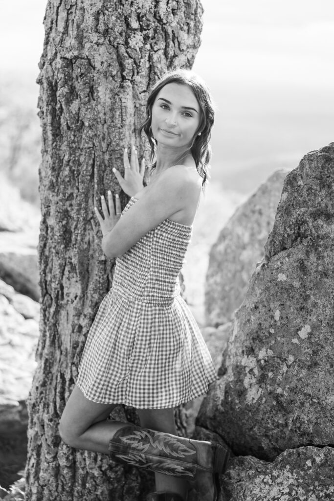 Shenandoah National Park senior photography session with mountain backdrop