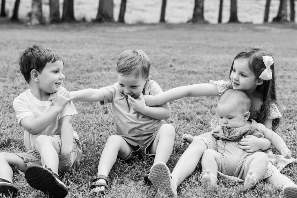 Family session at Smith Mountain Lake
