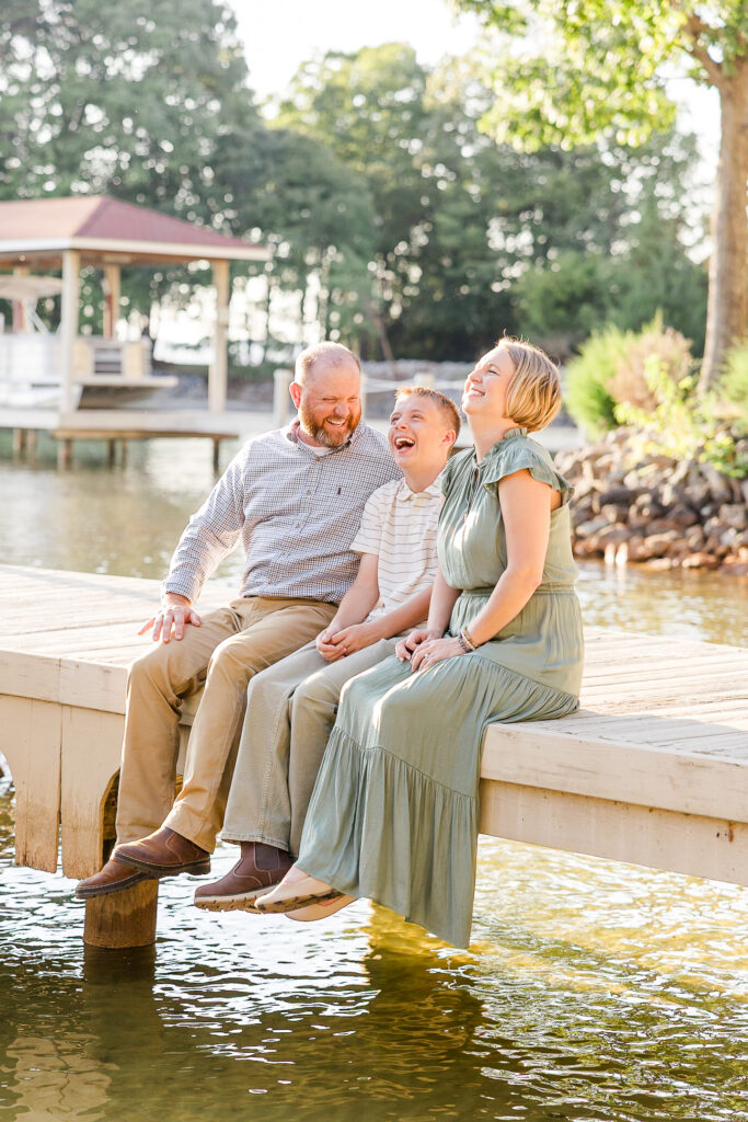 Family session at Smith Mountain Lake
