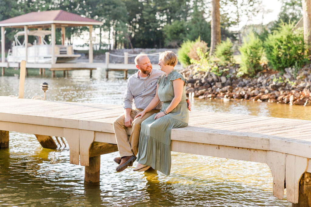 Family session at Smith Mountain Lake
