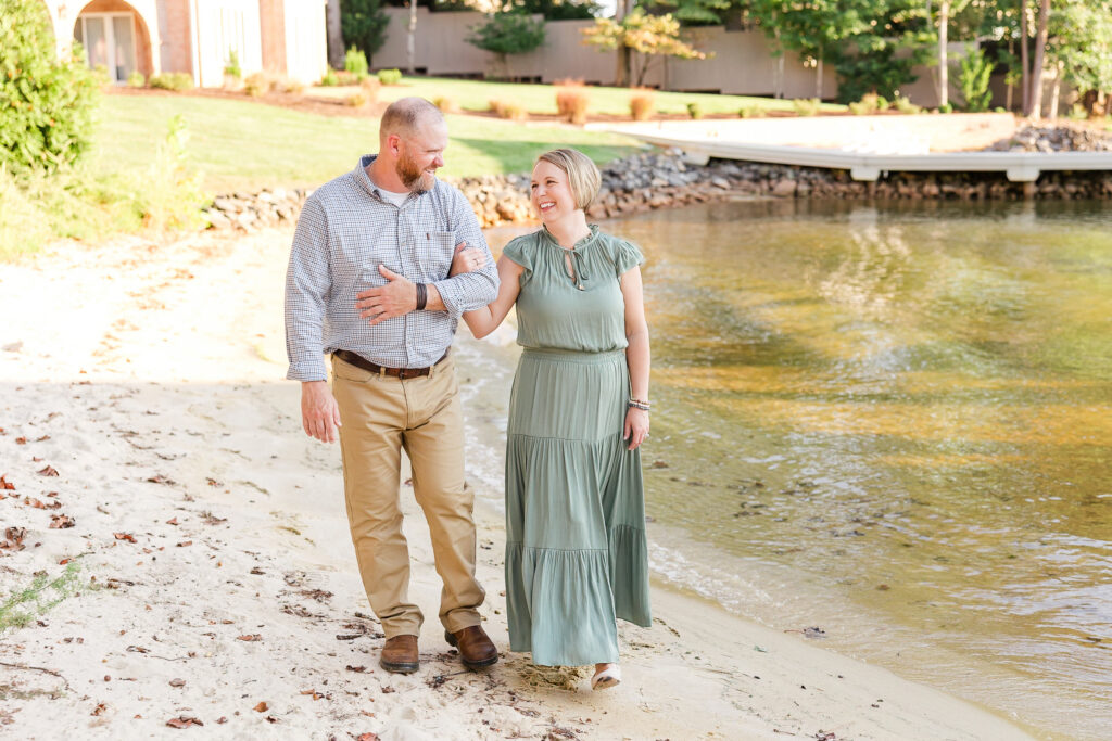 Smith Mountain Lake couple session
