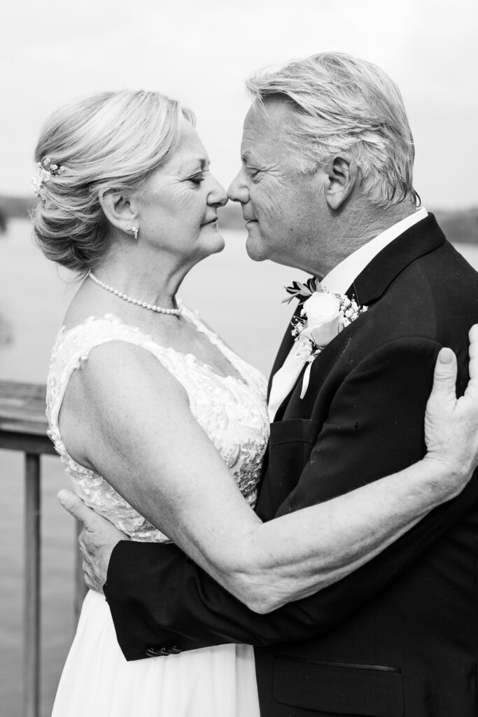 Smith Mountain Lake Elopement
