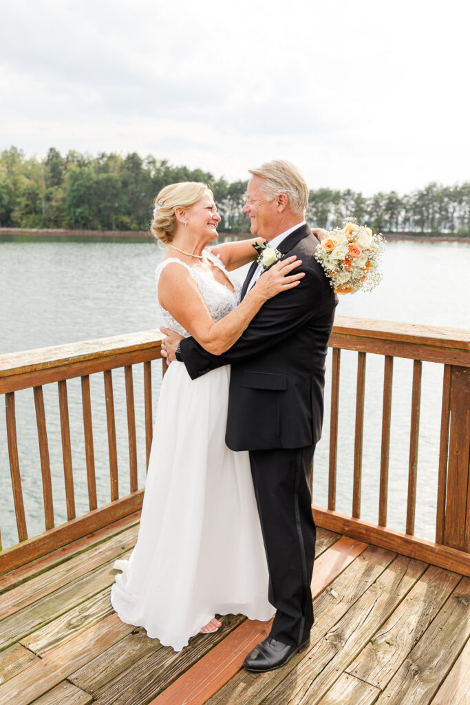 Smith Mountain Lake Community Park Wedding

